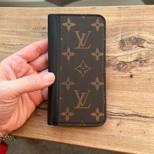 Louis Vuitton phone folio